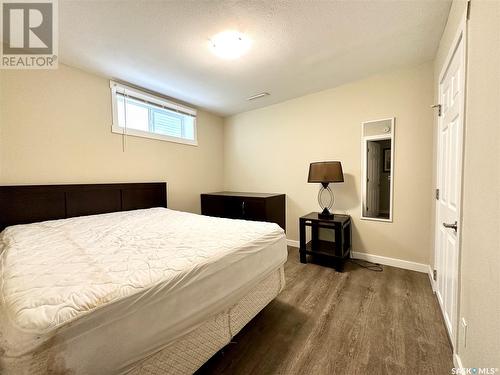 112 32Nd Street W, Saskatoon, SK - Indoor Photo Showing Bedroom