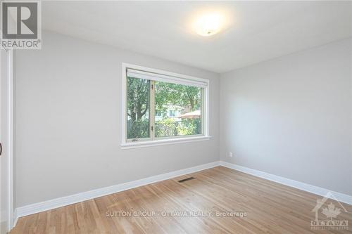 826 Hamlet Road, Ottawa, ON - Indoor Photo Showing Other Room