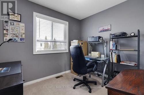 Bedroom 3 - 5 Margrave Avenue, Ottawa, ON - Indoor Photo Showing Office