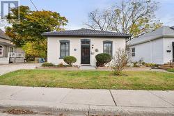 10 MCCLARY AVENUE  London, ON N6C 1P7