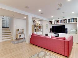 Family room - 