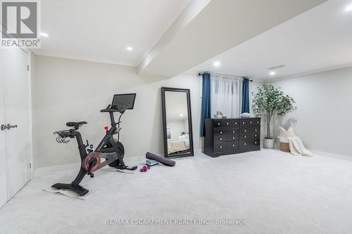 5486 Randolph Crescent, Burlington, ON - Indoor Photo Showing Gym Room