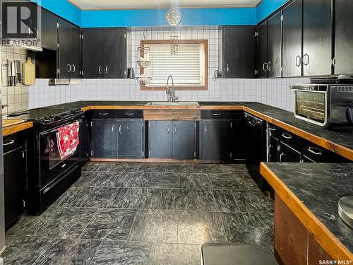 Rhineland Acreage, Swift Current Rm No. 137, SK - Indoor Photo Showing Kitchen