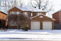 414 CEREMONIAL DRIVE  Mississauga, ON L5R 2C7