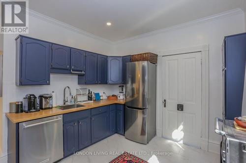 40 Askin Street, London, ON - Indoor Photo Showing Kitchen