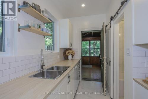 40 Askin Street, London, ON - Indoor Photo Showing Kitchen With Double Sink