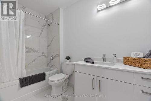 174 Park Street, Goderich (Goderich (Town)), ON - Indoor Photo Showing Bathroom