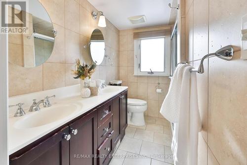 1472 Myron Drive, Mississauga, ON - Indoor Photo Showing Bathroom