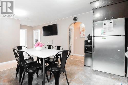 1332 Queen Street, Regina, SK - Indoor Photo Showing Dining Room