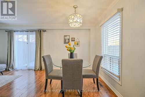 3315 Martins Pine Crescent, Mississauga, ON - Indoor Photo Showing Dining Room