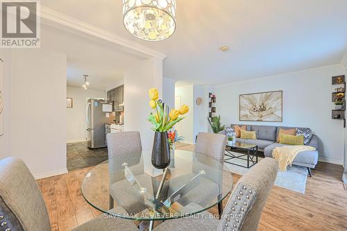 3315 Martins Pine Crescent, Mississauga, ON - Indoor Photo Showing Dining Room