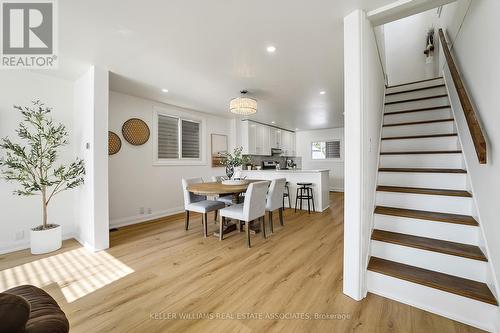 29 Newlands Avenue, Hamilton, ON - Indoor Photo Showing Dining Room