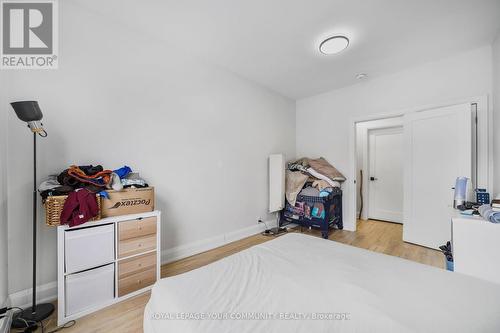 97 Garfield Avenue S, Hamilton, ON - Indoor Photo Showing Bedroom