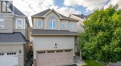 320 AUTUMNFIELD STREET  Ottawa, ON K2M 3A6