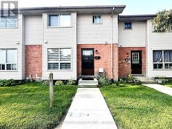 19 - 355 SANDRINGHAM CRESCENT  London, ON N6C 5K3