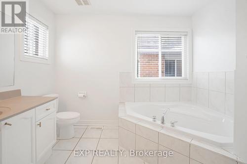 5033 Dubonet Drive, Mississauga, ON - Indoor Photo Showing Bathroom