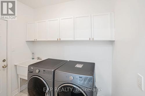 5033 Dubonet Drive, Mississauga, ON - Indoor Photo Showing Laundry Room