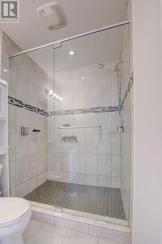 55 Meadowridge Street, Kitchener, ON - Indoor Photo Showing Bathroom