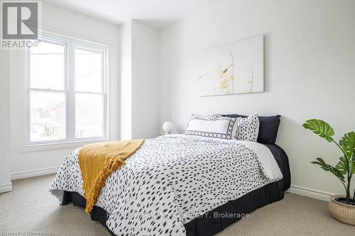 119 Ray Street S, Hamilton, ON - Indoor Photo Showing Bedroom