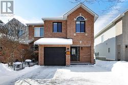 63 SHEPPARD'S GLEN AVENUE  Ottawa, ON K2M 2M9