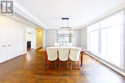 2369 Torrey Pines Way, London, ON - Indoor Photo Showing Dining Room