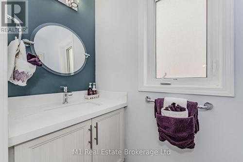 59 Netherwood Road, Kitchener, ON - Indoor Photo Showing Bathroom