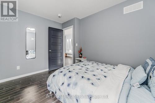 59 Netherwood Road, Kitchener, ON - Indoor Photo Showing Bedroom