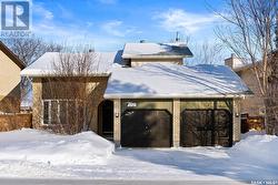 3727 Edinburgh DRIVE  Regina, SK S4V 2B2