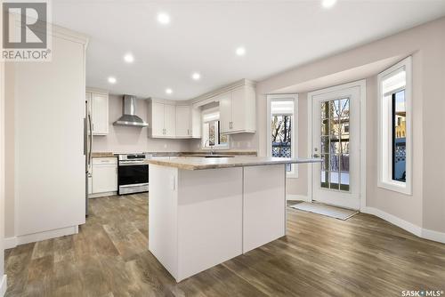 3727 Edinburgh Drive, Regina, SK - Indoor Photo Showing Kitchen With Upgraded Kitchen