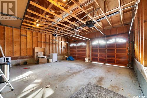 3727 Edinburgh Drive, Regina, SK - Indoor Photo Showing Garage