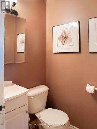 515 Barker Street, London, ON - Indoor Photo Showing Bathroom