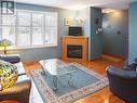 515 Barker Street, London, ON  - Indoor Photo Showing Living Room With Fireplace 