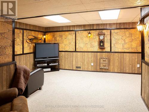 515 Barker Street, London, ON - Indoor Photo Showing Basement