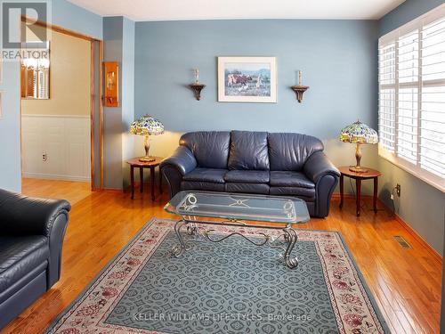 515 Barker Street, London, ON - Indoor Photo Showing Living Room