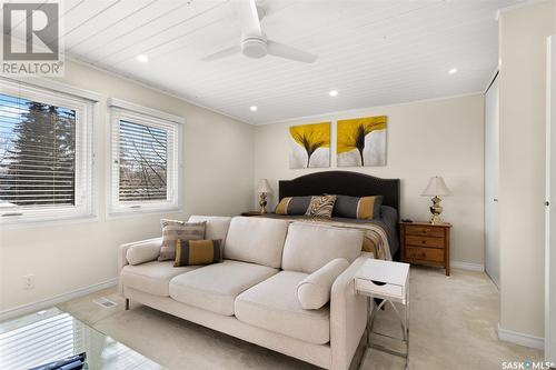 1510 Jubilee Avenue, Regina, SK - Indoor Photo Showing Bedroom