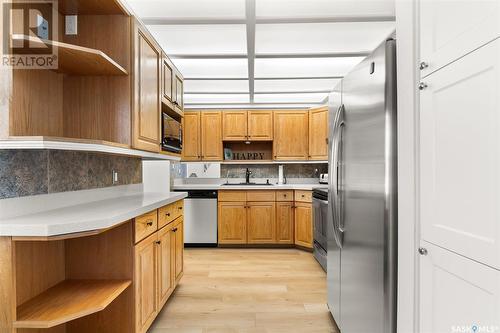 1510 Jubilee Avenue, Regina, SK - Indoor Photo Showing Kitchen