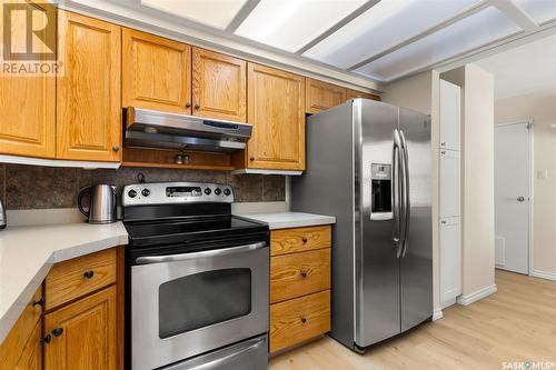 1510 Jubilee Avenue, Regina, SK - Indoor Photo Showing Kitchen