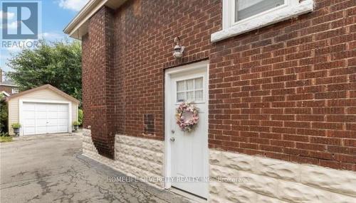 150 Leinster Avenue N, Hamilton, ON - Outdoor With Exterior