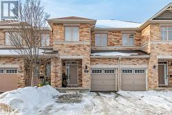 59 MADELON DRIVE  Ottawa, ON K2J 5C4