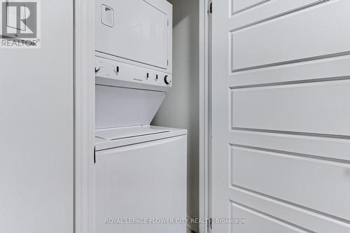 583 Goldenrod Lane, Kitchener, ON - Indoor Photo Showing Laundry Room