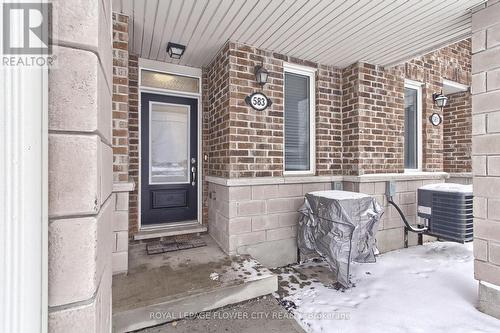 583 Goldenrod Lane, Kitchener, ON - Outdoor