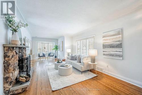 43 Maple Avenue S, Mississauga, ON - Indoor Photo Showing Living Room With Fireplace