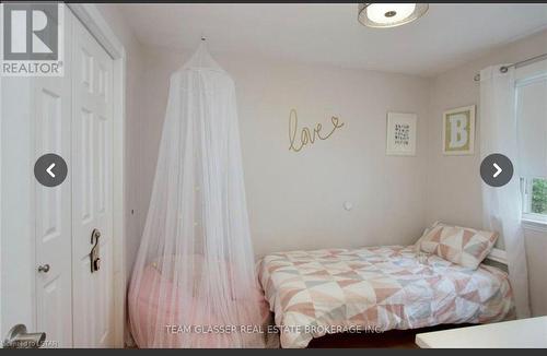 118 Victoria Street, London, ON - Indoor Photo Showing Bedroom