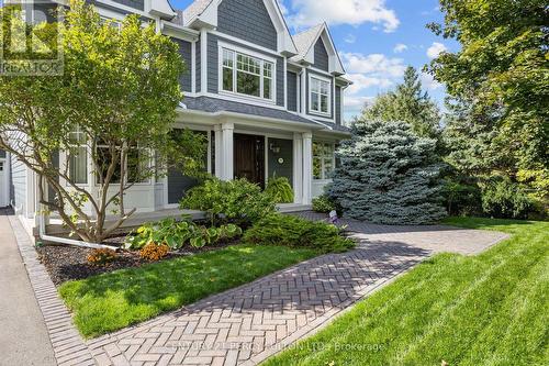 Brick walkway in herringbone pattern - 990 John Watt Boulevard, Mississauga, ON - Outdoor