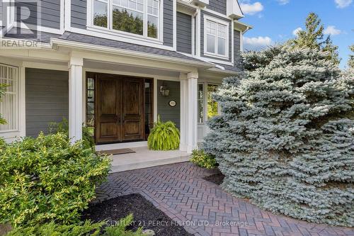 Exterior clad in James Hardie siding - 990 John Watt Boulevard, Mississauga, ON - Outdoor