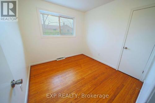 163 Atkinson Boulevard, London, ON - Indoor Photo Showing Other Room