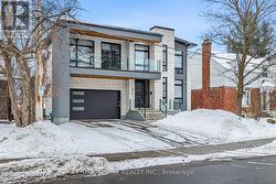 679 BROADVIEW AVENUE  Ottawa, ON K2A 2L9