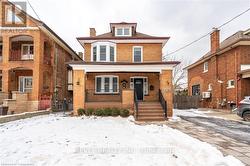 60 KENSINGTON AVENUE S  Hamilton, ON L8M 3H2