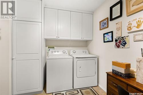 201 4525 Marigold Drive, Regina, SK - Indoor Photo Showing Laundry Room