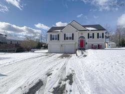 81 Sandy Place  Valley, NS B6L 4G4